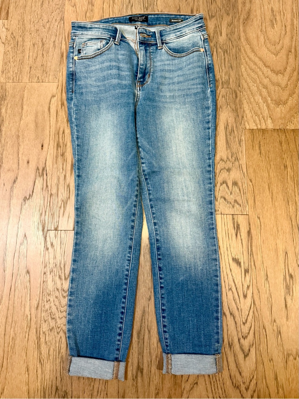Judy Blue Faded Light Blue Cropped Slim Jeans